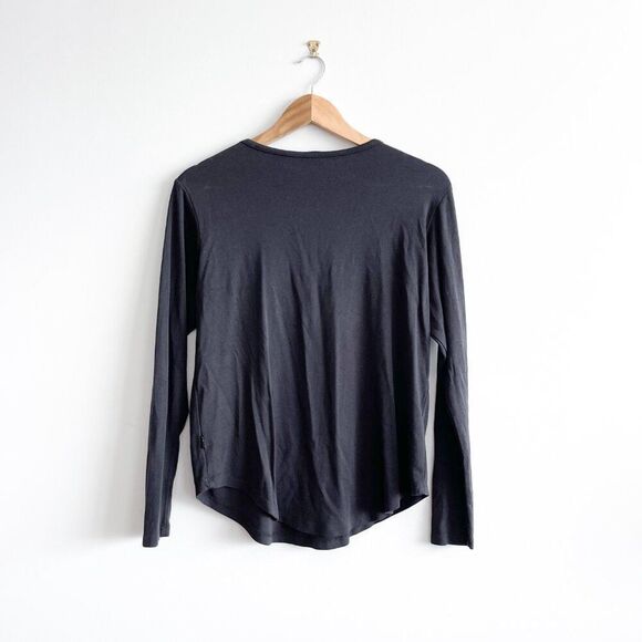 The Kindred Clothing Co by Little Lively Bamb// Womens tops // Size Large // EUC - Picture 6 of 7